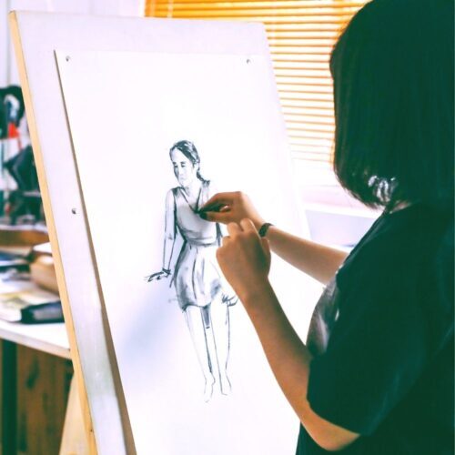 Create Art Studio Life Drawing Human Form studio drawing classes in our Toronto location