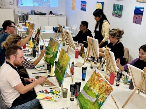 Join our acrylic painting workshops and classes to learn how to create beautiful paintings in our Create Art Studio's Toronto location and online