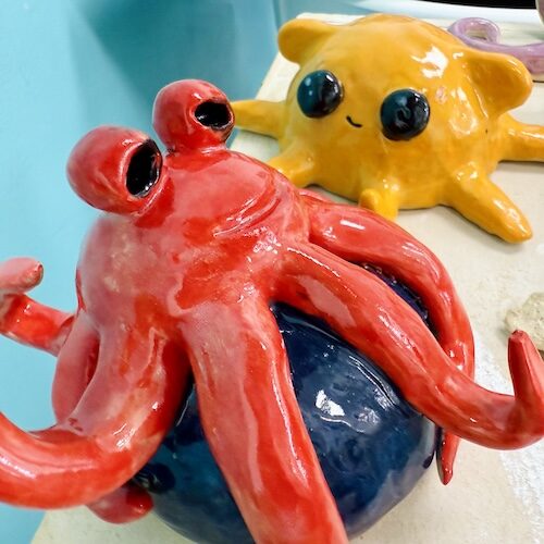 Your kids, tweens and teens will love our Pottery Studio Summer Camps, from July to August in Toronto