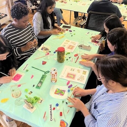 Your team will have. a great time making creative sculpture with Create Art Studio. Plan your next team bonding event with us!