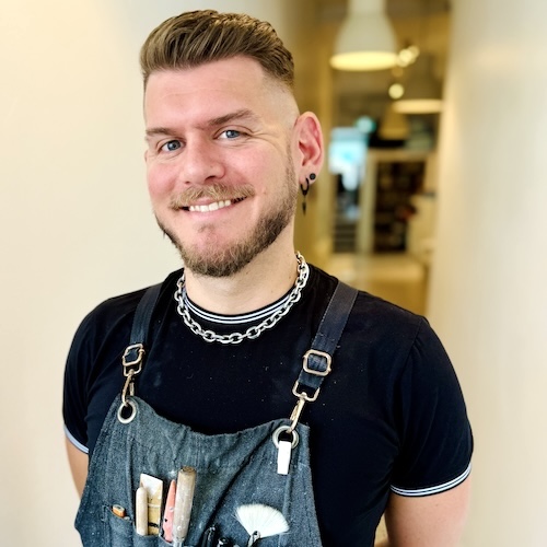 Thomas, Pottery Studio Manager Create Art Studio Ceramics Instructor Thomas Haskell OCADU masters graduate