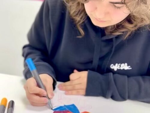 Either for fun or to develop skills for your creative career, join us to design and develop engaging characters and stories in our Comics and Cartoon Design classes in Create Art Studio's Toronto location and online